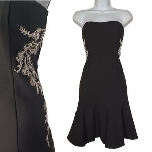 WHITE HOUSE BLACK MARKET White Beaded Embroidered Black Strapless Dress  6 NWT